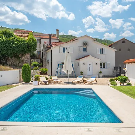 Traditional Comfort Casa Natura With 36m2 Pool *