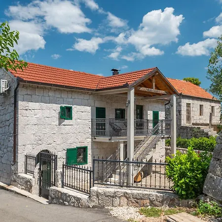 Traditional Comfort Casa Natura With 36m2 Pool Slivno (Split-Dalmatia)