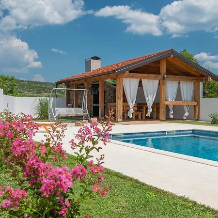 Traditional Comfort Casa Natura With 36m2 Pool *