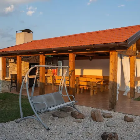 Traditional Comfort Casa Natura With 36m2 Pool